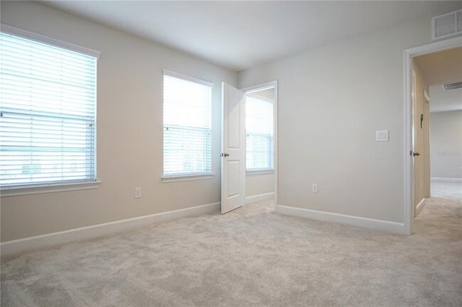 Building Photo - 1419 Eucalyptus Wy