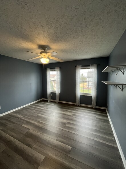 Building Photo - 208 Caswell Dr