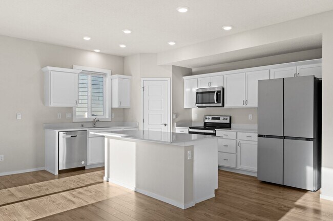 Building Photo - 2 year old 4 Bed 3 bath Liberty Lake Home offering 2330 sq/ft of living space