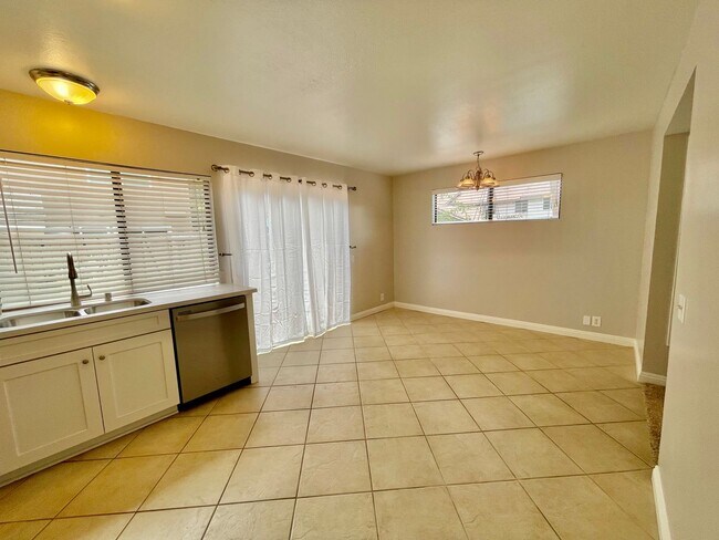 Building Photo - Discover the Essence of Irvine Living!