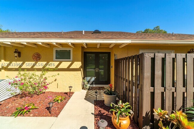 Building Photo - 22618 Vistawood Way