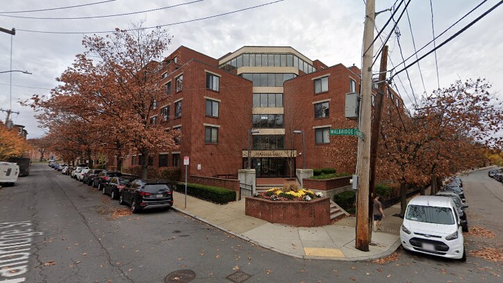 Building Photo - 85 Brainerd Rd