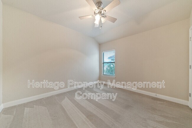Building Photo - 7110 Hovingham