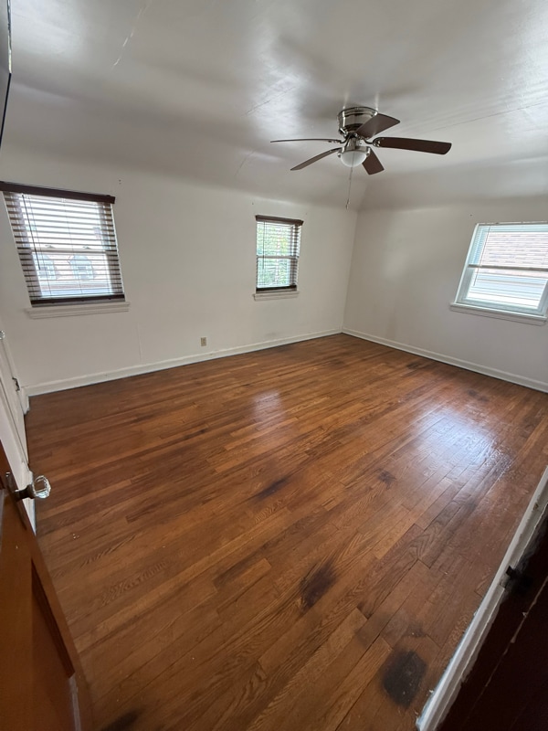 Building Photo - 4221 Tuxey Ave