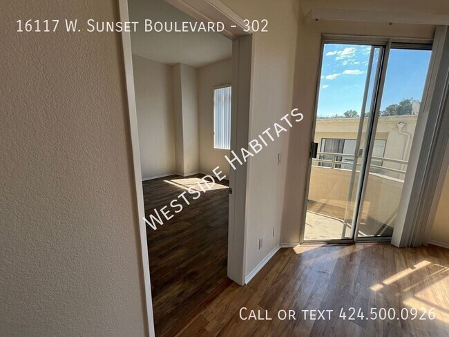 Building Photo - 16117 W Sunset Blvd