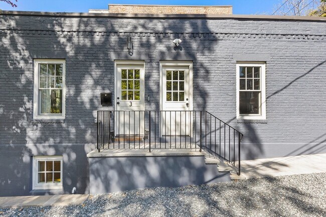 Building Photo - 46 Lancaster Terrace