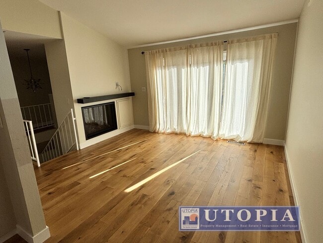 Building Photo - Bright Sunny 3-Bedroom House in Rio Del Mar