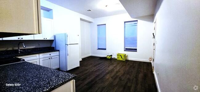 Building Photo - 442 Saint Marks Pl