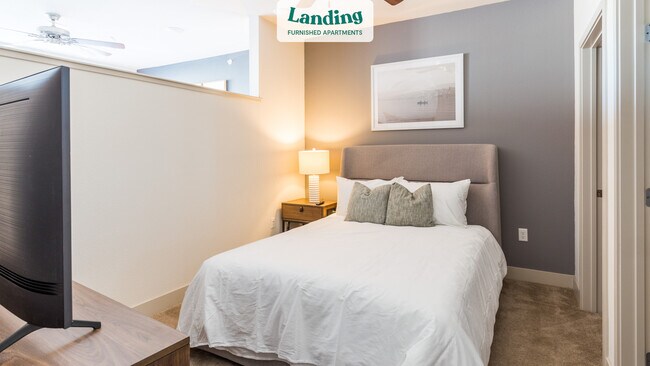 Building Photo - 6301 N Klamm Rd