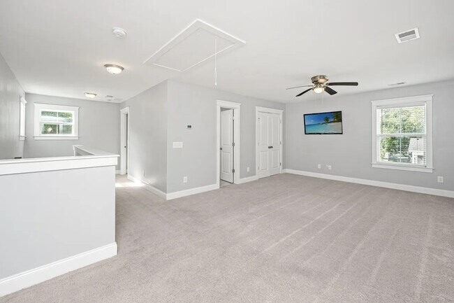 Building Photo - 3711 Tip Ln
