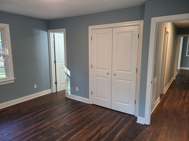 Building Photo - 3 bedroom, 2 bath home - Burgaw