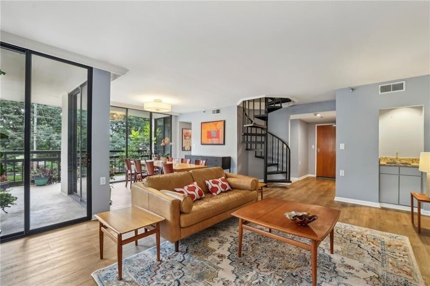 Building Photo - 1130 Piedmont Ave NE