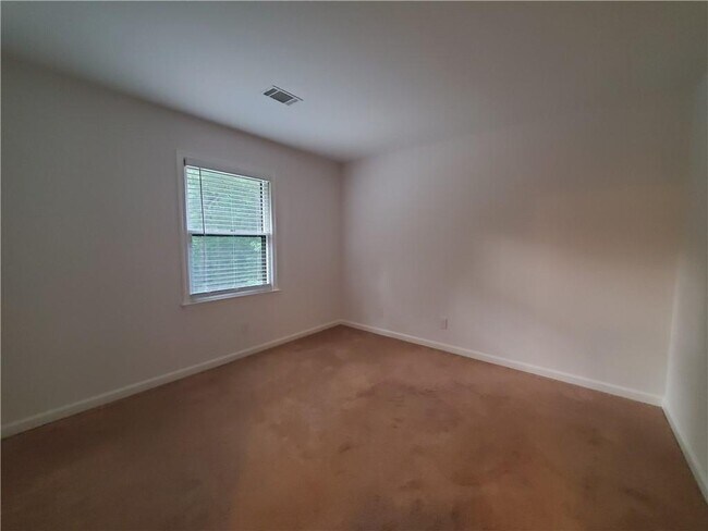 Building Photo - 2533 Hunton Ct