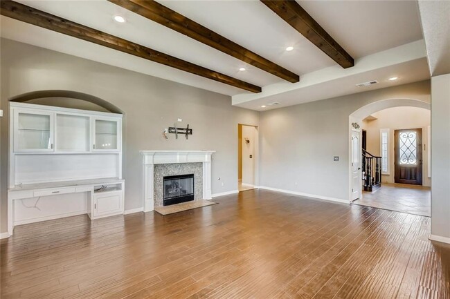 Building Photo - 2500 Quick Fort Dr