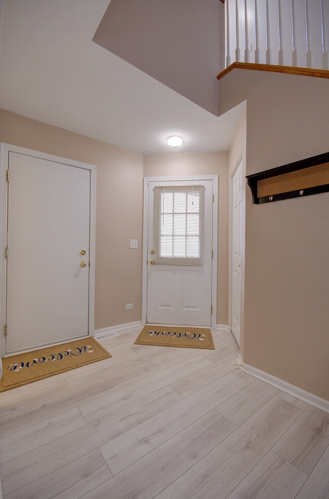 Building Photo - 2421 Stoughton Cir