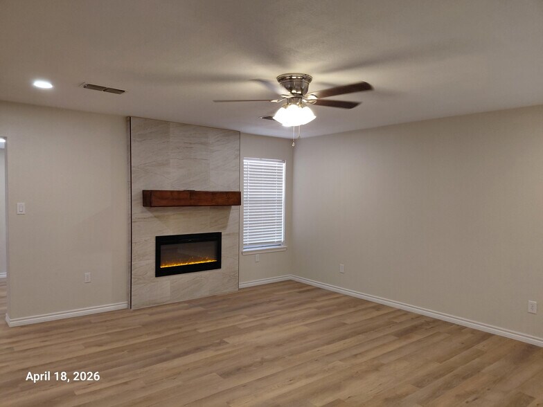 Building Photo - 4316 Ferncliff Ave