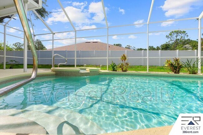 Building Photo - 13 Sleigh Bell Pl