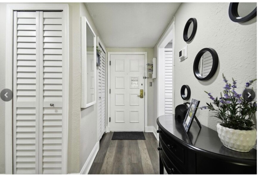 Building Photo - 36750 US Highway 19 N