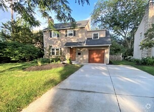 Building Photo - 4 Bedroom - Upper Arlington