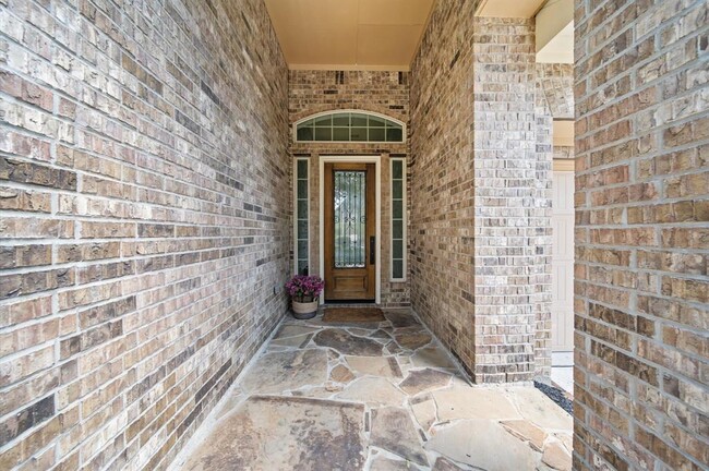 Building Photo - 14 Camplight Court