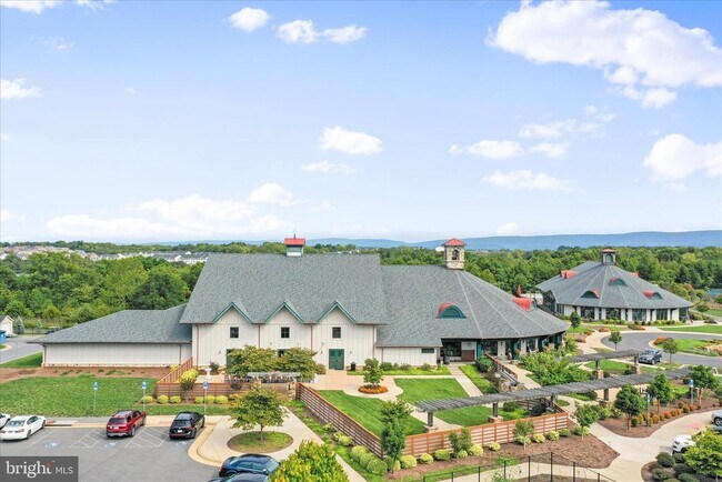 Building Photo - 166 Trout Lily Dr