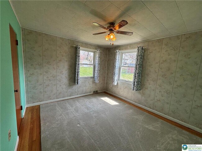 Building Photo - 662 Minor St