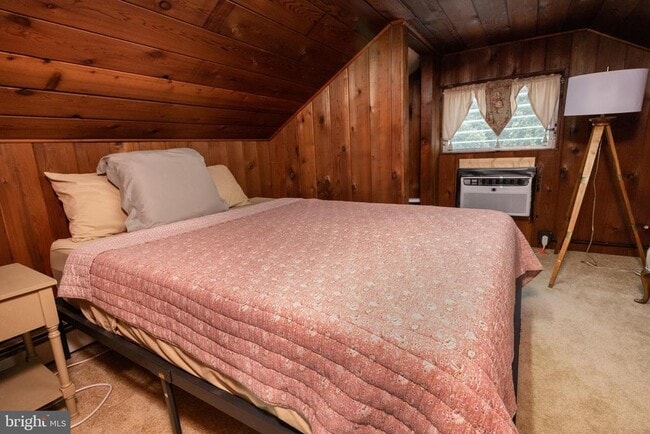 Building Photo - 6106 Lower York Rd