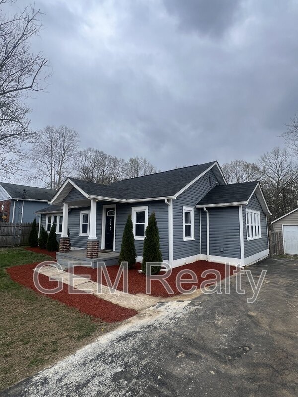 Building Photo - 9248 Kings Hwy