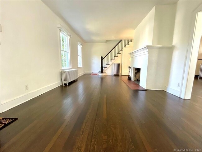 Building Photo - 294 Fountain St