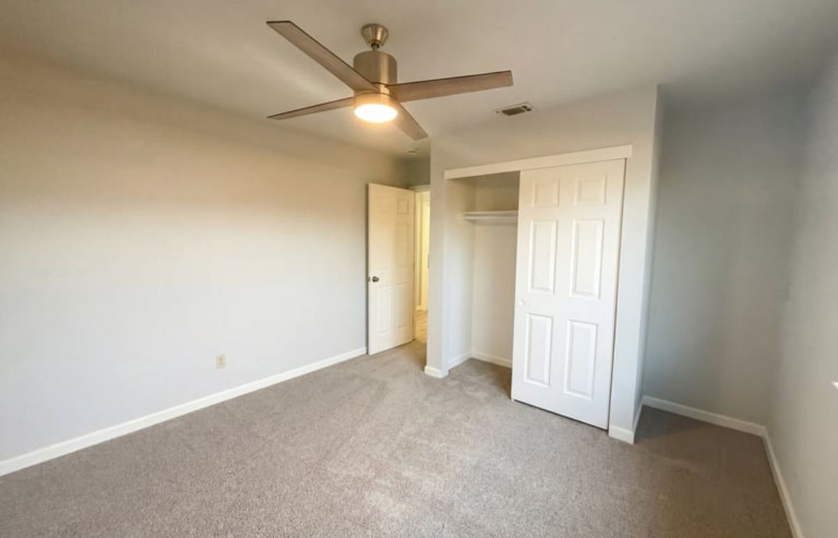 Building Photo - 4744 Ponderay Ln