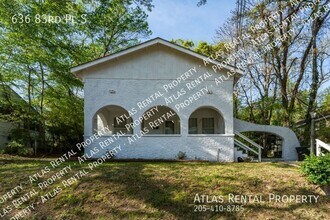 Building Photo - 636 83rd Pl S