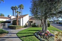 Building Photo - 468 Sunningdale Dr