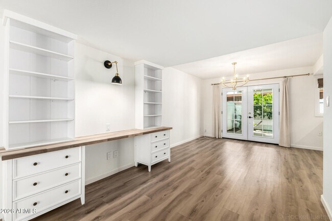 Building Photo - 7804 N 47th Ave