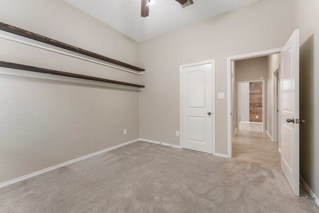 Building Photo - 10706 Twilight Creek Ln