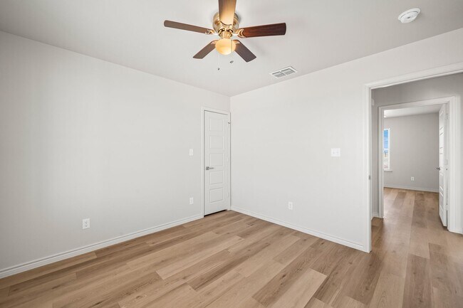 Building Photo - Country Living In Roosevelt ISD!