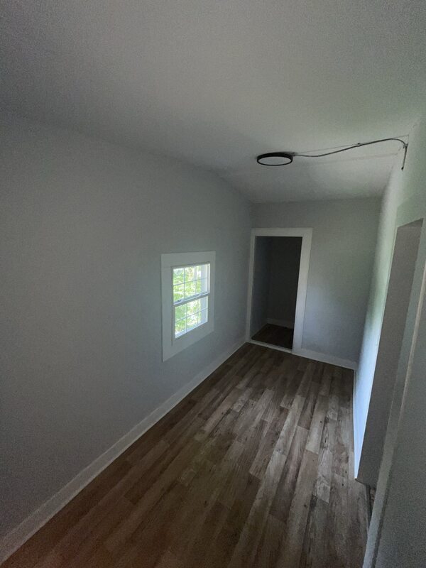 Building Photo - 1365 Rutledge St