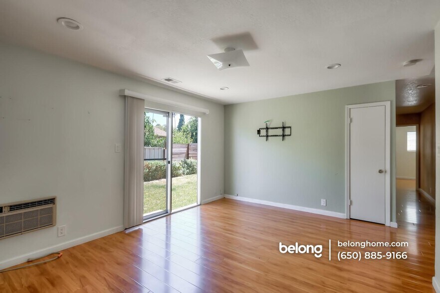 Building Photo - 4754 Bret Harte Ct