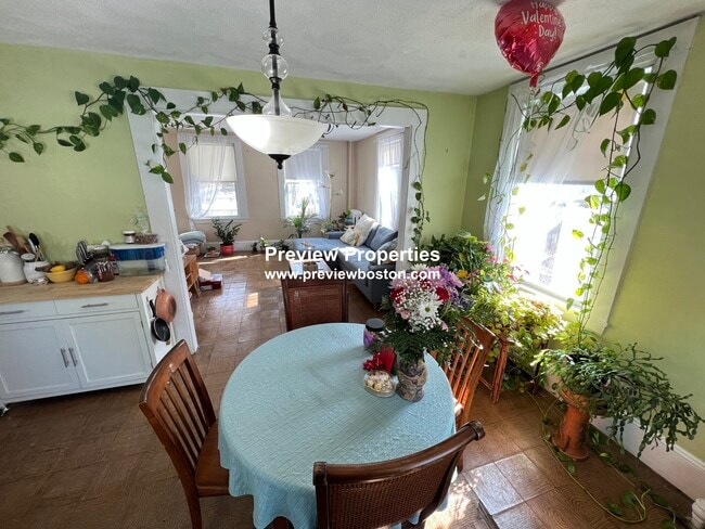 Building Photo - 99 Jackson Rd