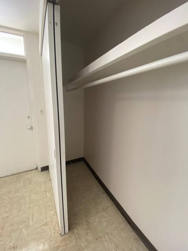 Building Photo - 1217/1223/1227 Kamaile Street