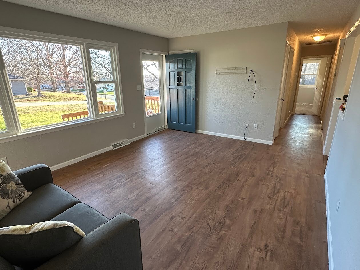 Building Photo - 103 Spring St