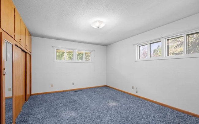 Building Photo - 788 E 1500 N