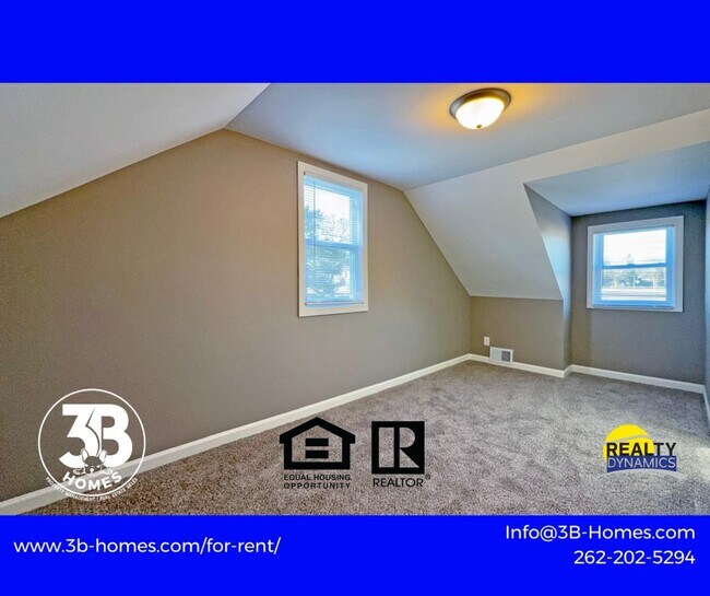 Building Photo - 4924 N 22nd St