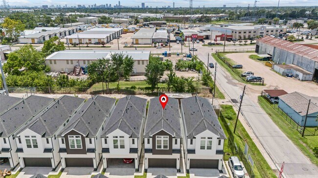 Building Photo - 3426 Bolin Rd