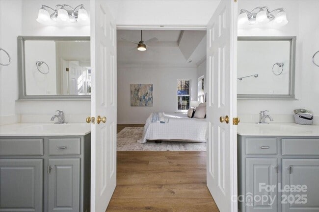 Building Photo - 7709 Sedgebrook Dr E