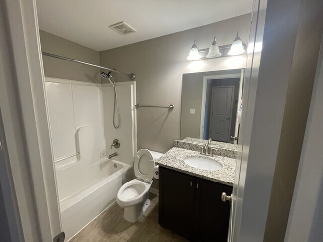 Building Photo - Centerhill Schools, beautiful corner lot w...