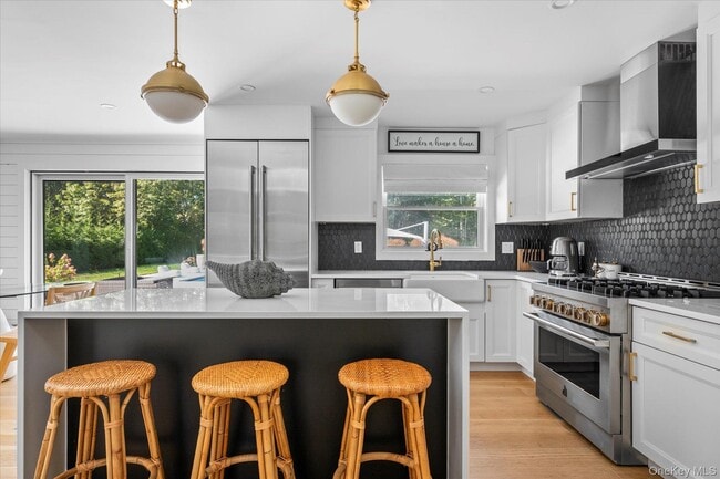 Building Photo - 805 Kayleighs Ct