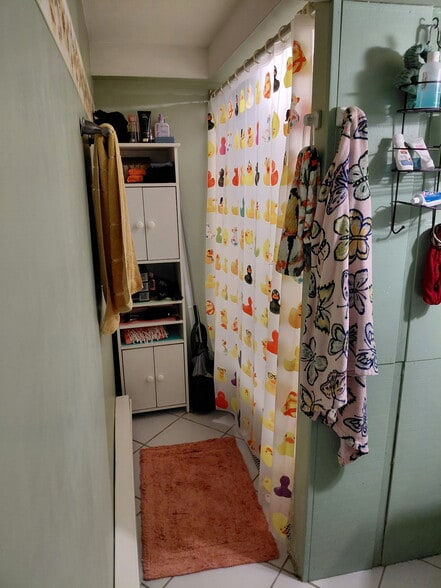 Building Photo - 6641 N Campbell Ave