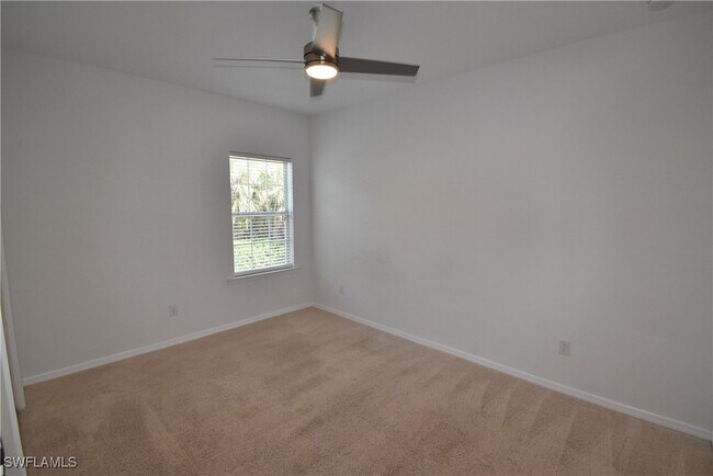 Building Photo - 23420 Alamanda Dr