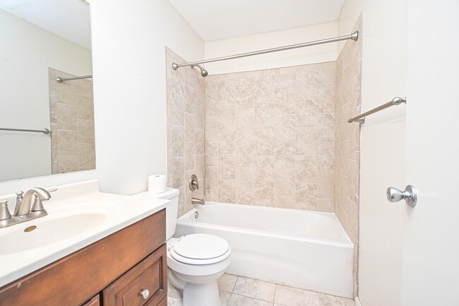 Building Photo - 4110 Eileen Dr