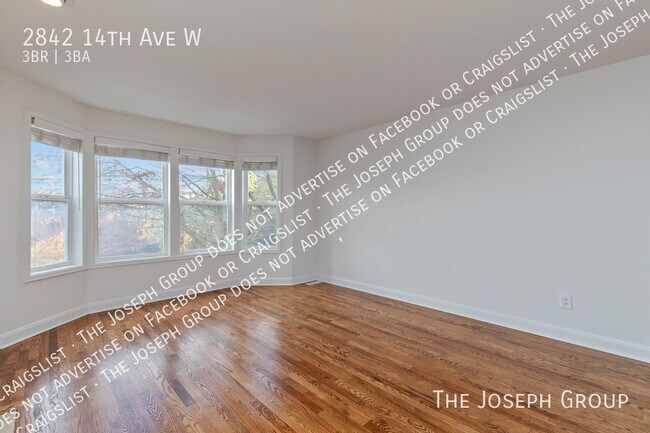 Building Photo - 2842 14th Ave W